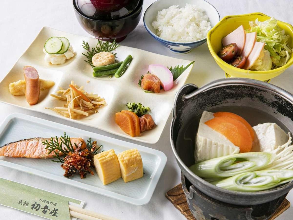 Hatsuneso Shinkan Урешино Екстериор снимка