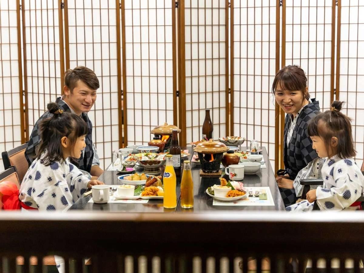 Hatsuneso Shinkan Урешино Екстериор снимка