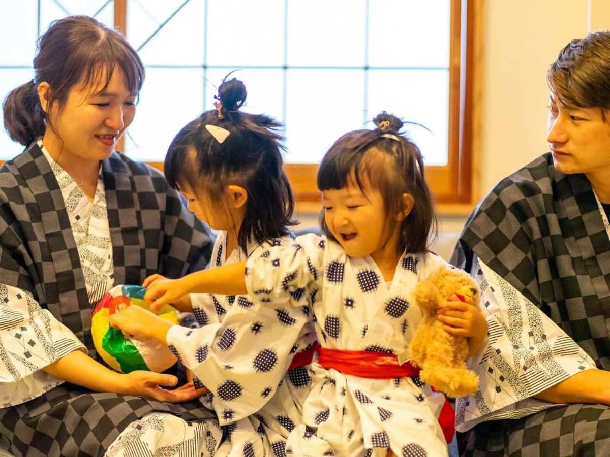 Hatsuneso Shinkan Урешино Екстериор снимка